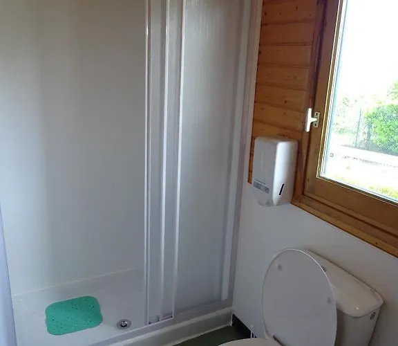 & Leagi キャンプ場 Mendexa